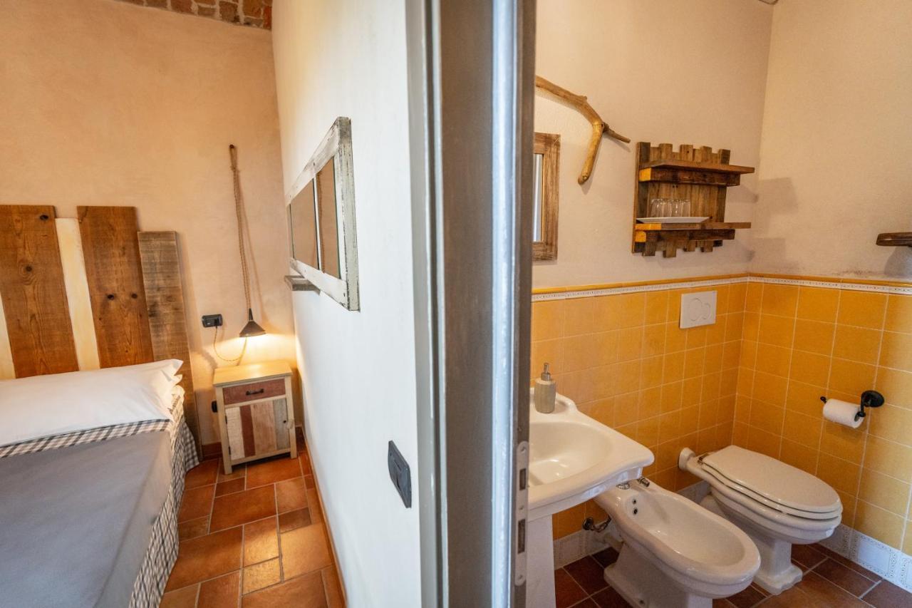 Gilda E I Suoi Amici Bed and Breakfast Neive Buitenkant foto